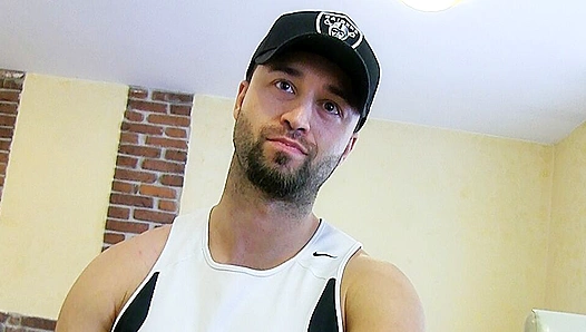 Steamy POV: Beefy Beard Enjoys Raw, Deep Throat Action on Thick Dandy Dick – DebtDandy