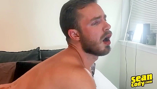 Deep Inside Me: Unbridled Passion Ignites Raw, Bareback Thrills as Hung Amateur Fucks POV