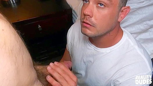 Raw Debut Delight: Straight Boy Squeals as Tight Hole Gets Stretched – Str8Chaser