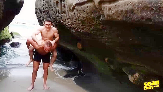 Jacks Powerful Cock Filling Jamies Sweat-Slick Hole, Leaving Scorching Tan Lines – Hot