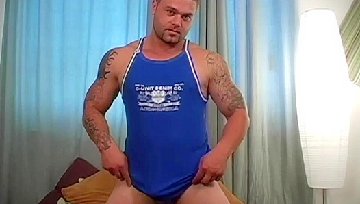 Beefy Brians Searing Solo Sessions: Rugged 30-Something Studs Spurting Hot and Heavy