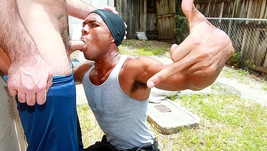 Sean Xavier and Spencer Reeds Steamy Outdoor Thug Hunter Encounter