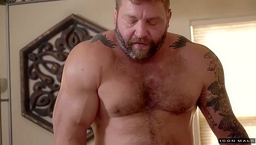 Colby Jansens Hungry Hole Takes Nic Saharas Thick Meat Deep – IconMale